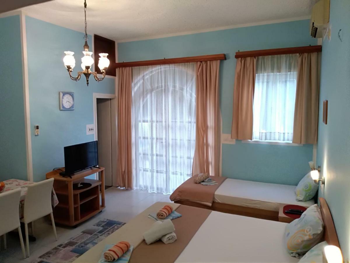 Apartmani Jovanovic Petrovac 外观 照片