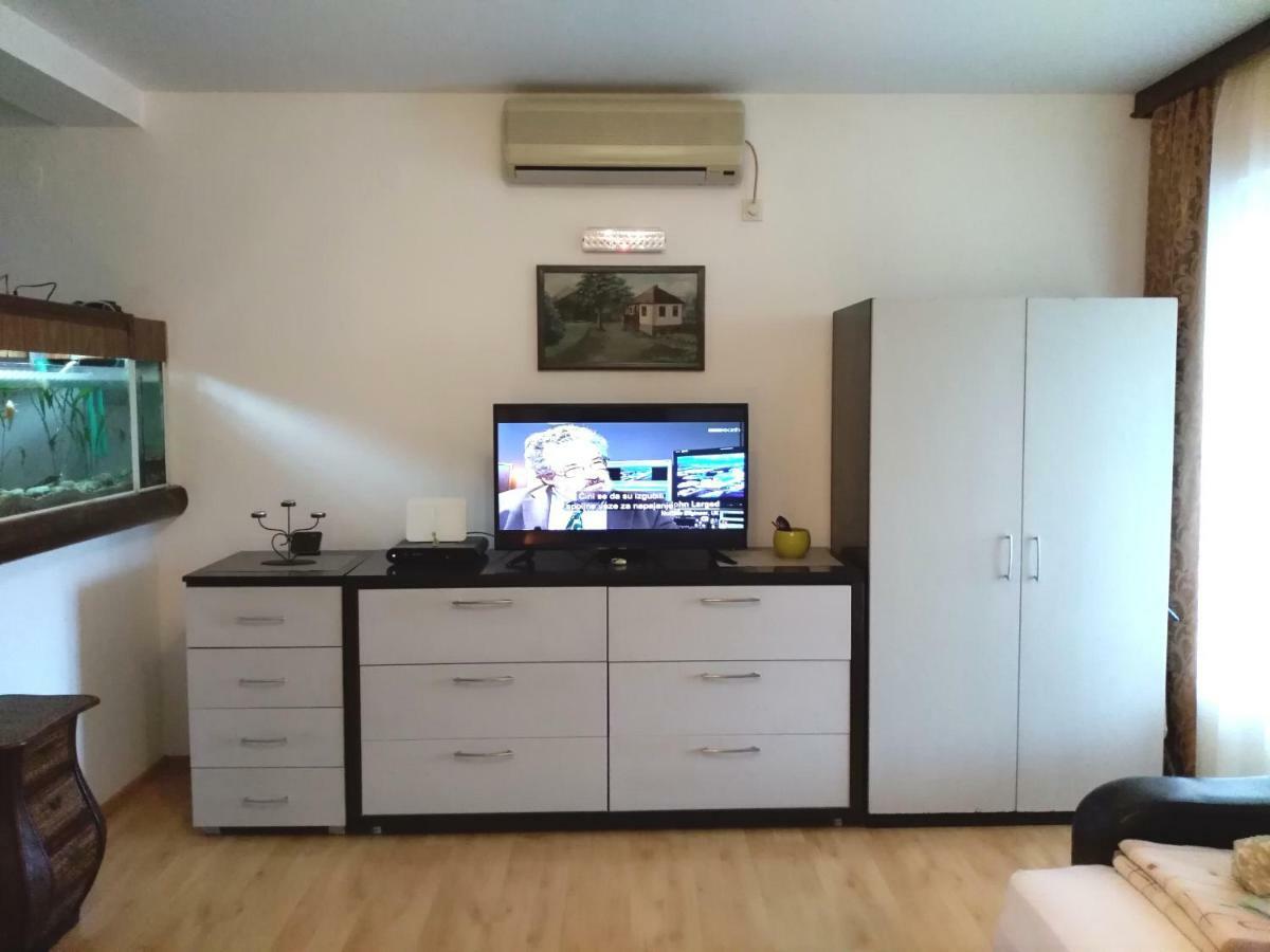 Apartmani Jovanovic Petrovac 外观 照片