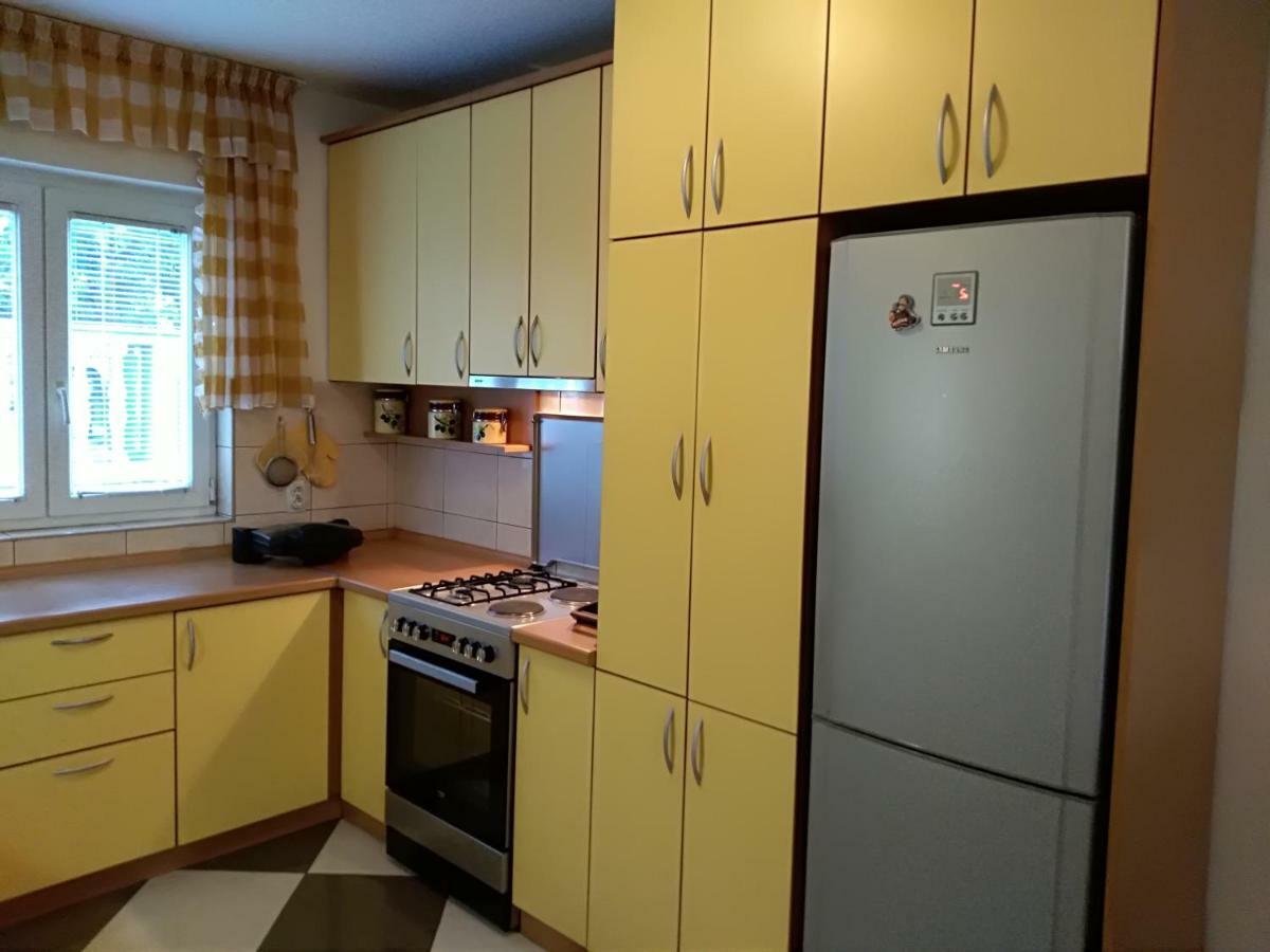 Apartmani Jovanovic Petrovac 外观 照片